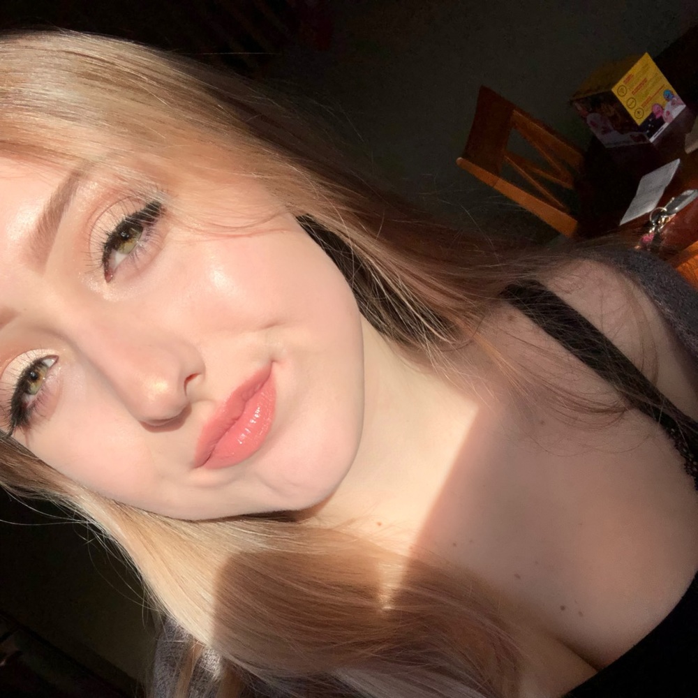 Meet your Posher, Kari